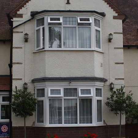 Sunnydale Guest House 埃文河畔斯特拉特福 外观 照片