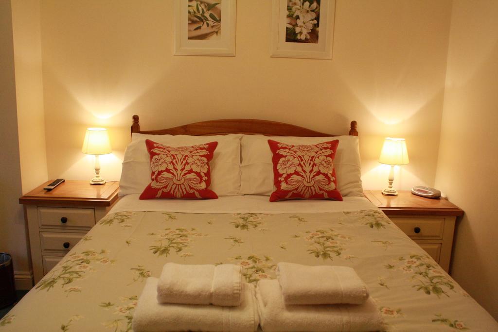 Sunnydale Guest House 埃文河畔斯特拉特福 客房 照片